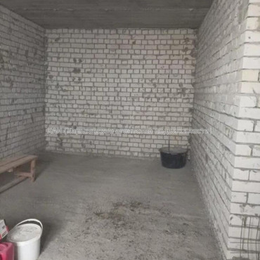 Продам квартиру, Лисаветинская ул. , 2 кім., 60 м², без внутренних работ 