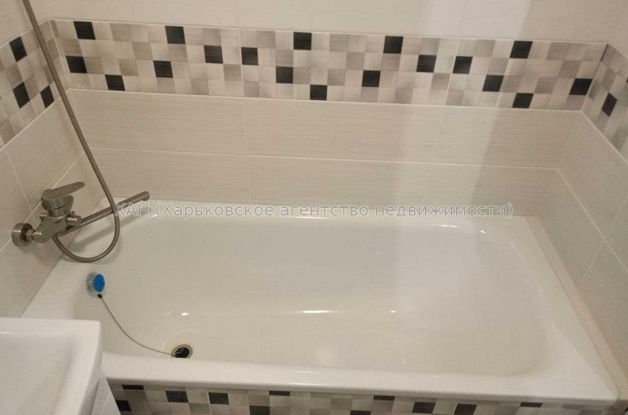 Продам квартиру, Светлая ул. , 2  ком., 44 м², евроремонт 
