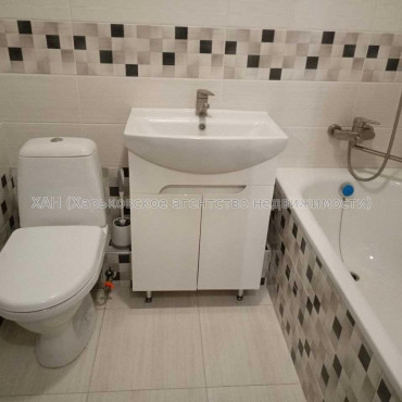 Продам квартиру, Светлая ул. , 2  ком., 44 м², евроремонт 
