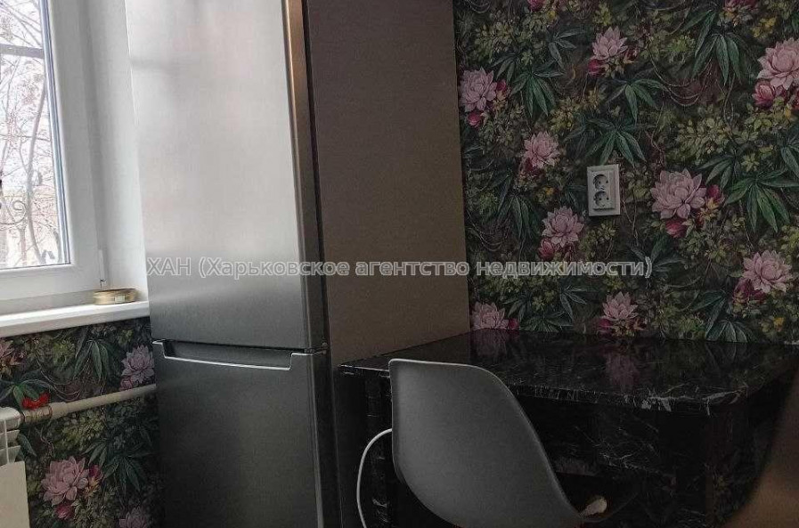 Продам квартиру, Светлая ул. , 2  ком., 44 м², евроремонт 