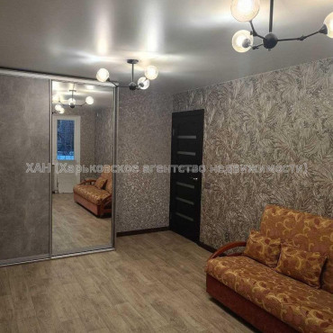 Продам квартиру, Светлая ул. , 2  ком., 44 м², евроремонт 