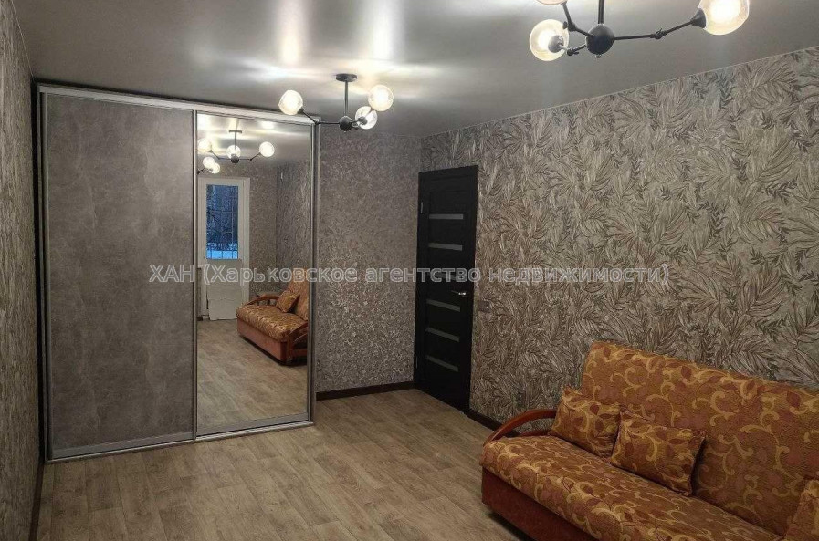 Продам квартиру, Светлая ул. , 2  ком., 44 м², евроремонт 