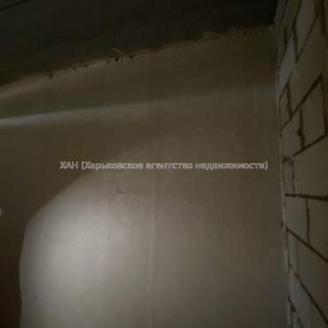 Продам квартиру, Авиахимическая ул. , 1 кім., 16.90 м², частичный ремонт 