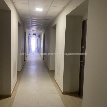 Продам квартиру, Авиахимическая ул. , 1 кім., 16.90 м², частичный ремонт 