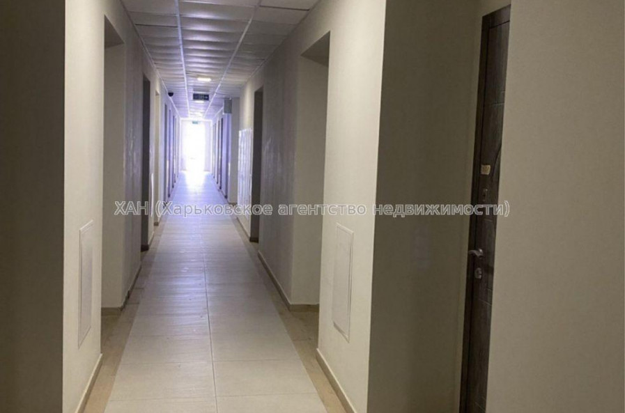 Продам квартиру, Авиахимическая ул. , 1 кім., 16.90 м², частичный ремонт 