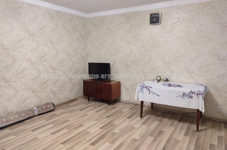 Продам квартиру, Алексеевская ул. , 1  ком., 39 м², капитальный ремонт 