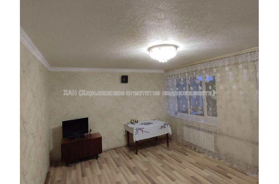 Продам квартиру, Алексеевская ул. , 1  ком., 39 м², капитальный ремонт 