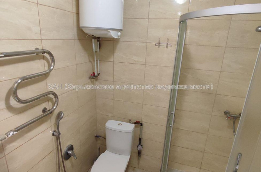 Продам квартиру, Алексеевская ул. , 1  ком., 39 м², капитальный ремонт 