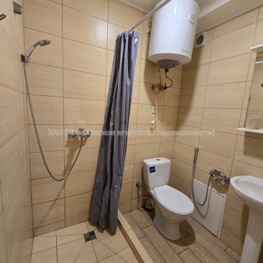 Продам квартиру, Космическая ул. , 2  ком., 31.40 м², капитальный ремонт 