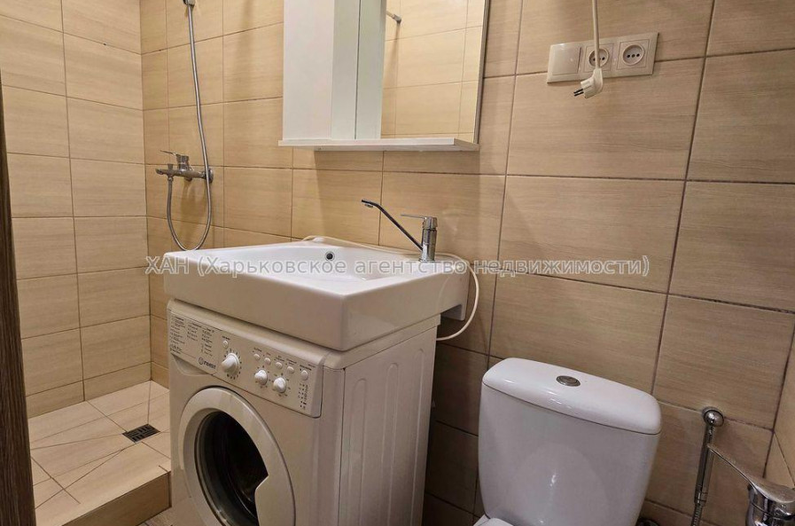 Продам квартиру, Космическая ул. , 2  ком., 31.40 м², капитальный ремонт 