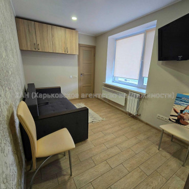Продам квартиру, Космическая ул. , 2  ком., 31.40 м², капитальный ремонт 