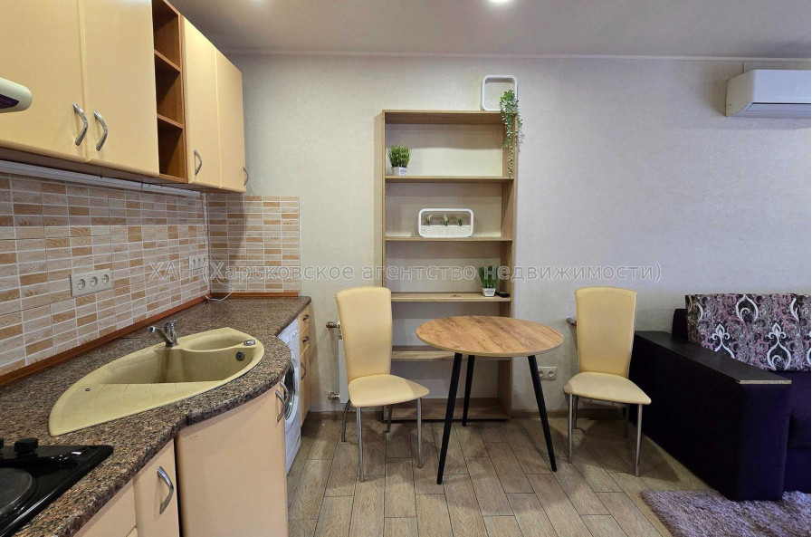 Продам квартиру, Космическая ул. , 2  ком., 31.40 м², капитальный ремонт 