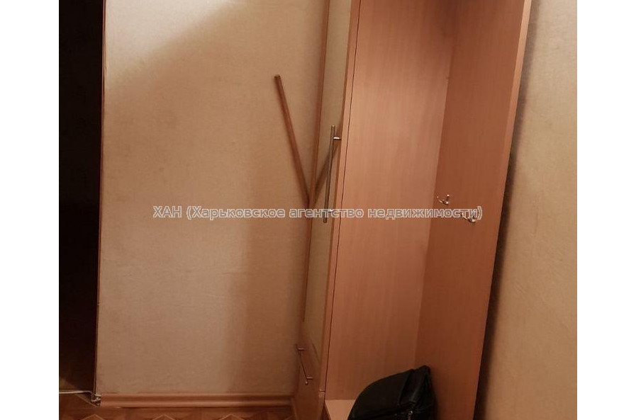Продам квартиру, Харьковских Дивизий ул. , 1 кім., 31.50 м², косметический ремонт 