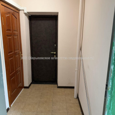 Продам квартиру, Шишковская ул. , 3 кім., 85 м², капитальный ремонт 