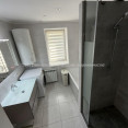 Продам квартиру, Шишковская ул. , 3 кім., 85 м², капитальный ремонт 
