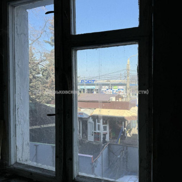 Продам квартиру, Героев Харькова просп. , 1  ком., 33 м², без ремонта 