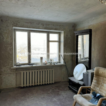 Продам квартиру, Героев Харькова просп. , 1  ком., 33 м², без ремонта 