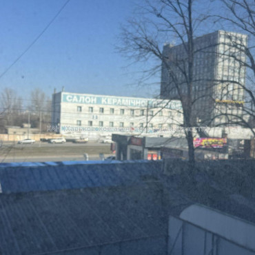 Продам квартиру, Героев Харькова просп. , 1  ком., 33 м², без ремонта 