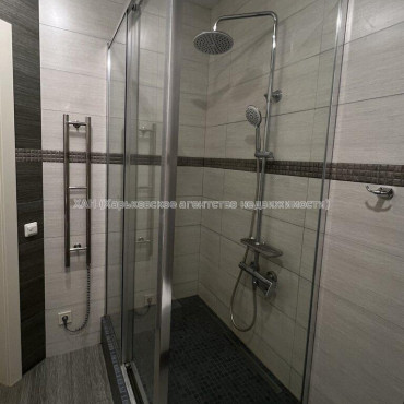 Продам квартиру, Клочковская ул. , 3  ком., 64 м², евроремонт 
