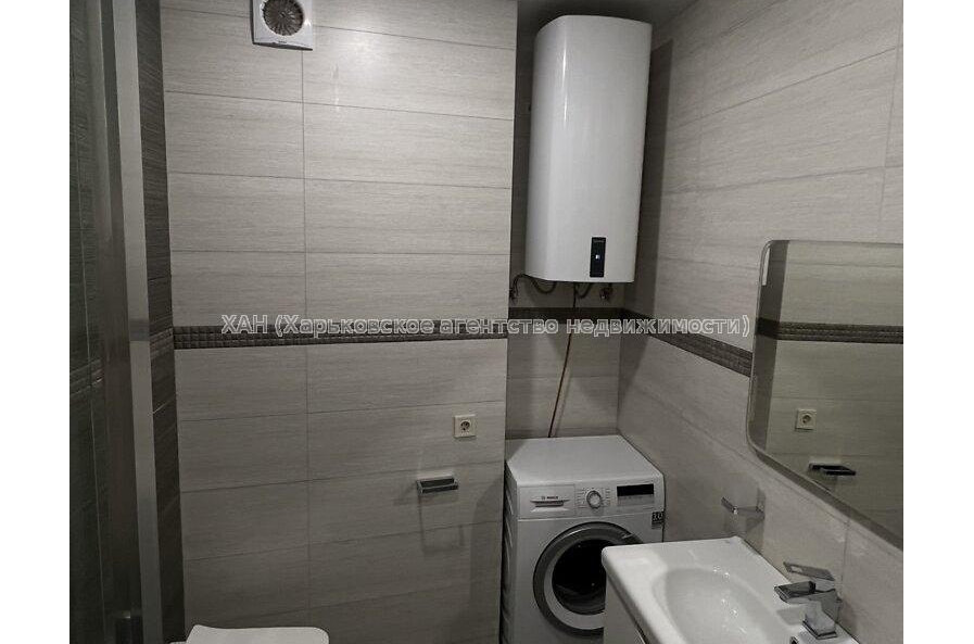 Продам квартиру, Клочковская ул. , 3  ком., 64 м², евроремонт 