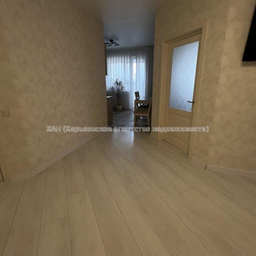 Продам квартиру, Клочковская ул. , 3  ком., 64 м², евроремонт 