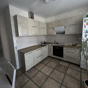 Продам квартиру, Клочковская ул. , 3  ком., 64 м², евроремонт 