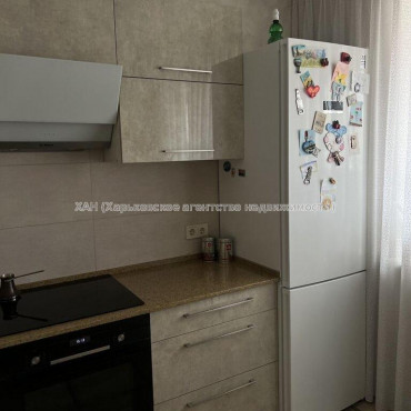 Продам квартиру, Клочковская ул. , 3  ком., 64 м², евроремонт 