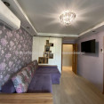 Продам квартиру, Александра Олеся ул. , 2 кім., 43.90 м², капитальный ремонт 