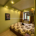 Продам квартиру, Александра Олеся ул. , 2 кім., 43.90 м², капитальный ремонт 