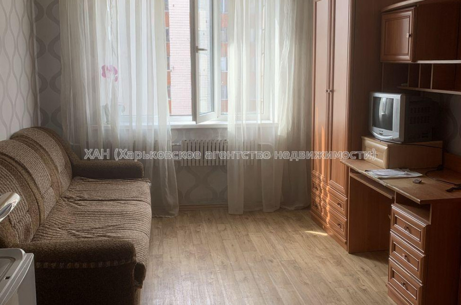 Продам квартиру, Юбилейный просп. , 1 кім., 21 м², советский ремонт 