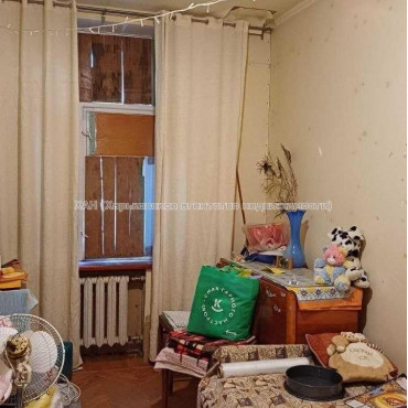Продам квартиру, Гимназическая наб. , 2  ком., 58 м², частичный ремонт 