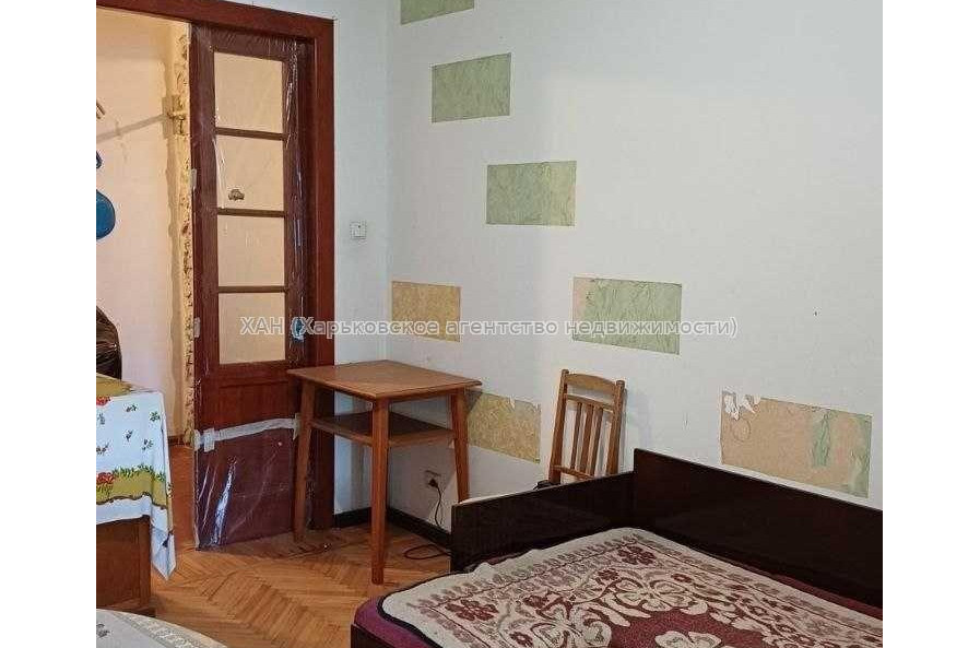 Продам квартиру, Гимназическая наб. , 2  ком., 58 м², частичный ремонт 