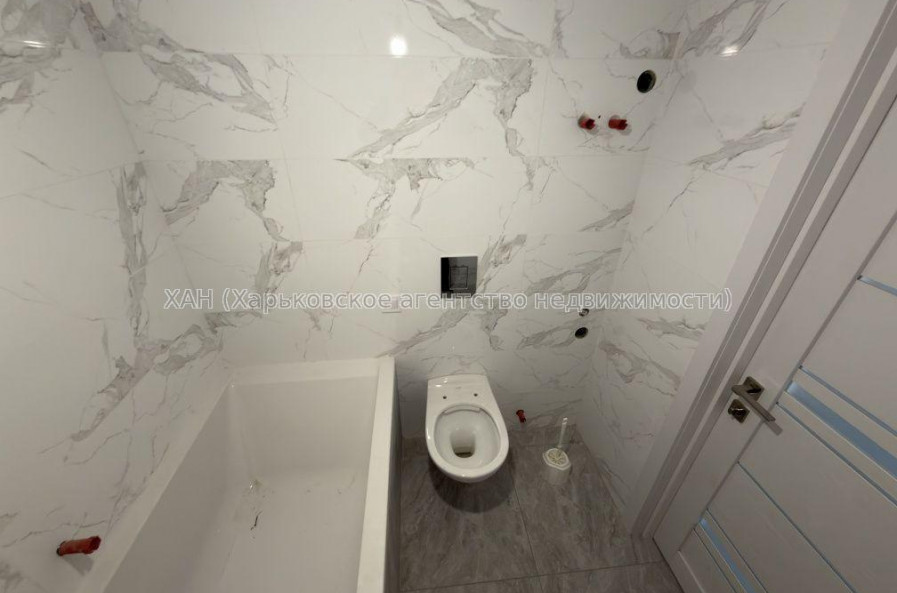 Продам квартиру, Шевченковский пер. , 1 кім., 37 м², капитальный ремонт 