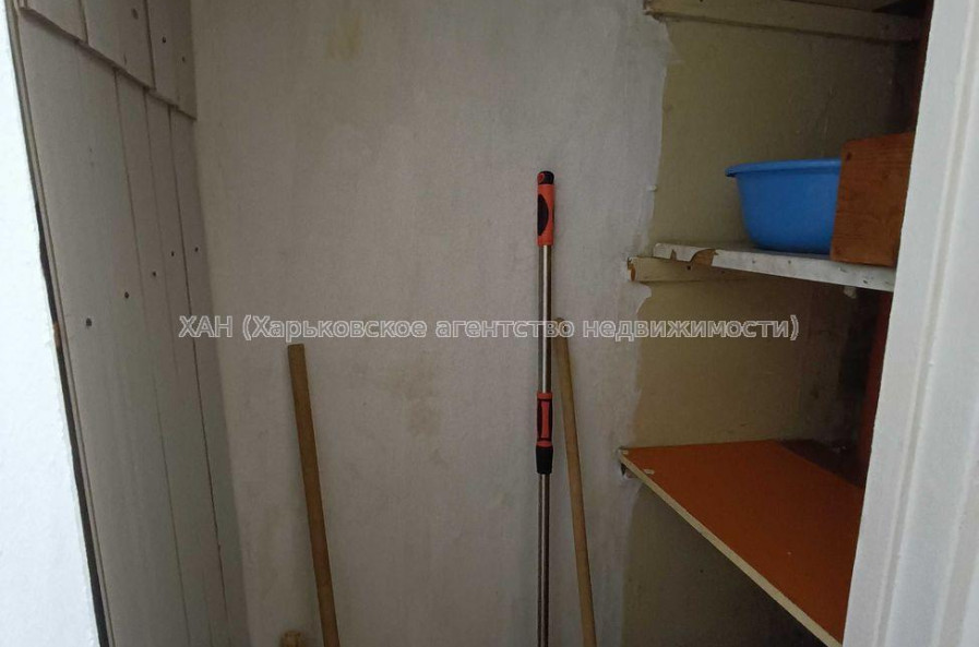 Продам квартиру, Непокоренных ул. , 1  ком., 30 м², косметический ремонт 