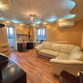 Продам квартиру, Клочковская ул. , 2  ком., 52.50 м², евроремонт
