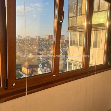Продам квартиру, Клочковская ул. , 2  ком., 52.50 м², евроремонт 