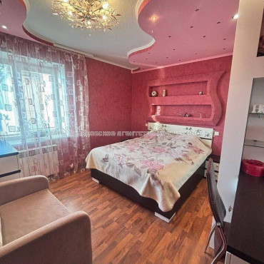 Продам квартиру, Клочковская ул. , 2  ком., 52.50 м², евроремонт 