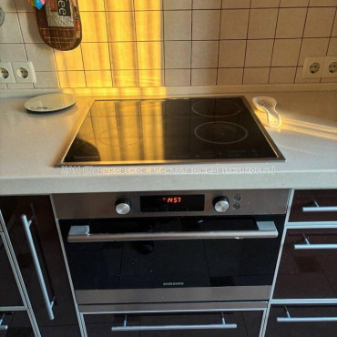 Продам квартиру, Клочковская ул. , 2  ком., 52.50 м², евроремонт 