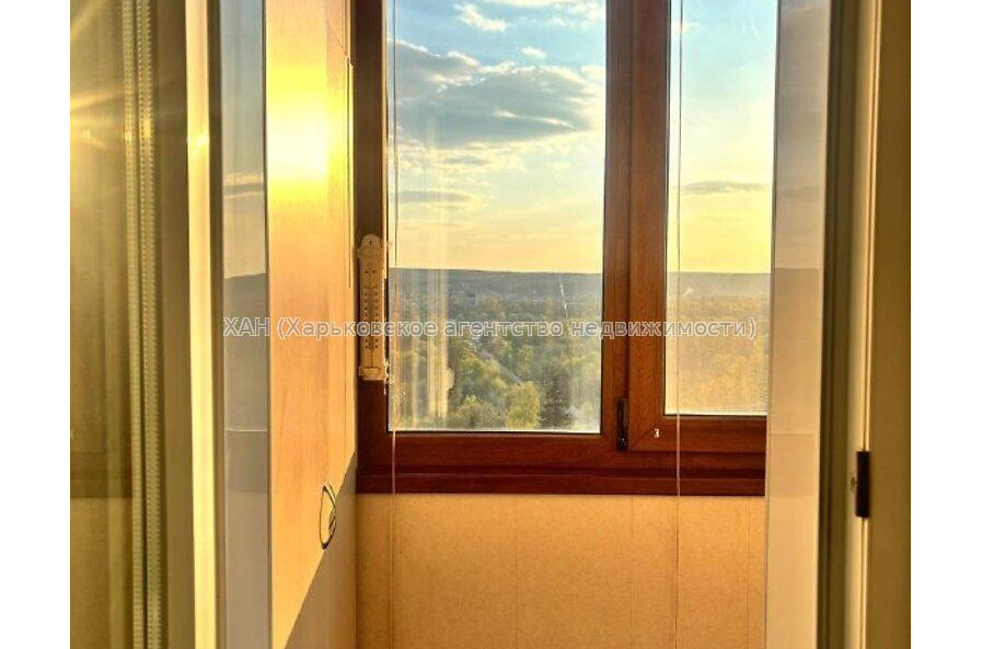 Продам квартиру, Клочковская ул. , 2  ком., 52.50 м², евроремонт 