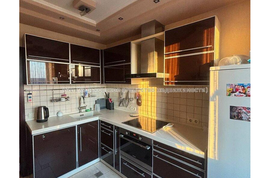Продам квартиру, Клочковская ул. , 2  ком., 52.50 м², евроремонт 