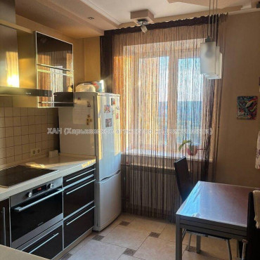 Продам квартиру, Клочковская ул. , 2  ком., 52.50 м², евроремонт 