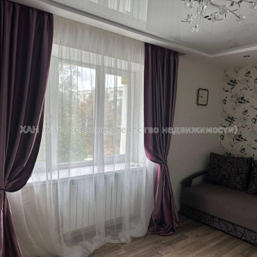 Продам квартиру, 2  ком., 46 м², капитальный ремонт 