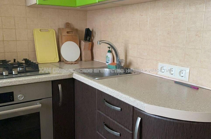 Продам квартиру, 2  ком., 46 м², капитальный ремонт 