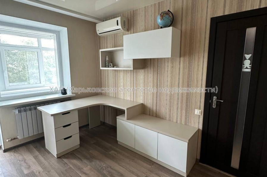 Продам квартиру, 2  ком., 46 м², капитальный ремонт 