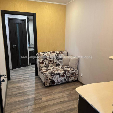 Продам квартиру, 2  ком., 46 м², капитальный ремонт 