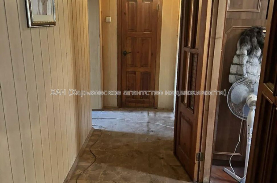 Продам квартиру, Любови Малой  просп. , 3 кім., 56.10 м², без отделочных работ 