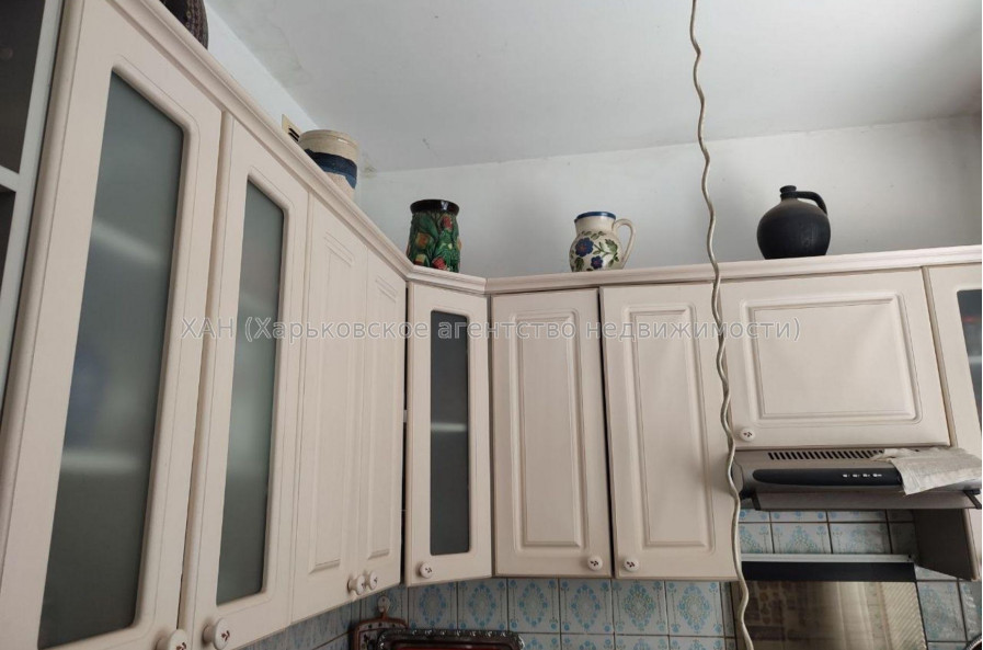 Продам квартиру, Салтовское шоссе , 4  ком., 69.40 м², советский ремонт 