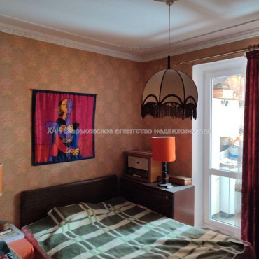 Продам квартиру, Салтовское шоссе , 4  ком., 69.40 м², советский ремонт 