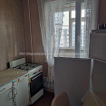 Продам квартиру, Соборности Украины ул. , 1  ком., 35 м², косметический ремонт 