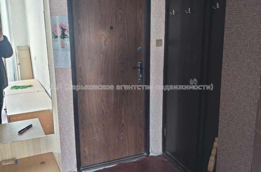 Продам квартиру, Соборности Украины ул. , 1  ком., 35 м², косметический ремонт 
